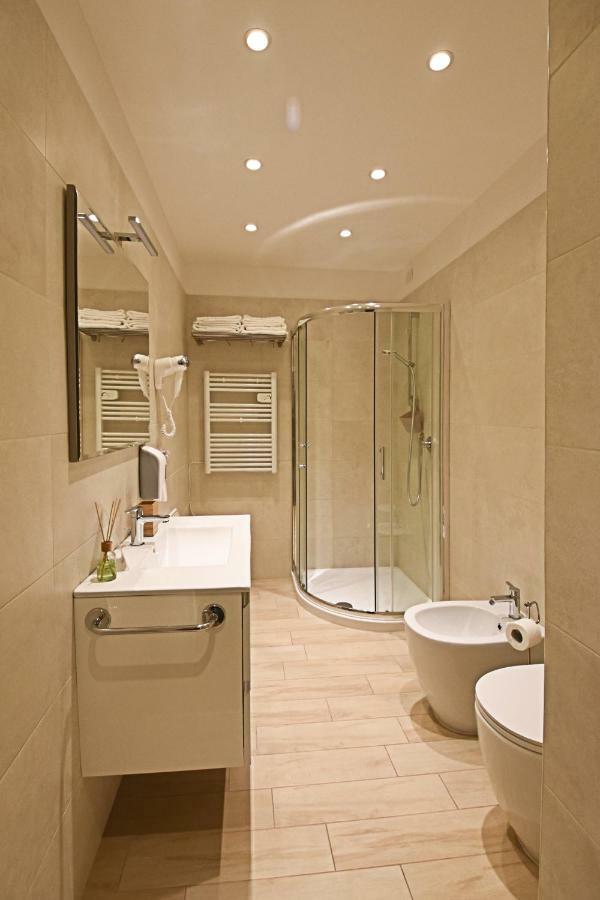 קליארי Edo Gallery Suites מראה חיצוני תמונה